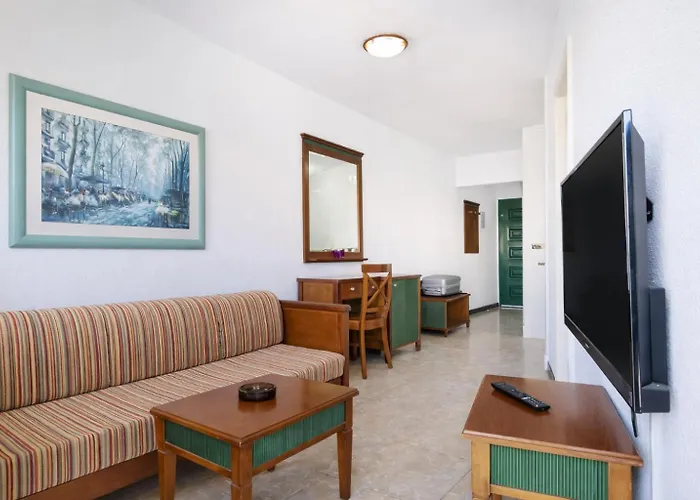 Faluas By Youroom Hotel